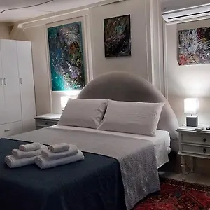https://green-cottage.sicilyhotelsitaly.net