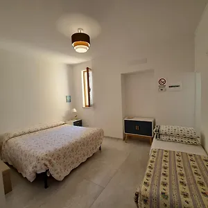 https://appartamento-antonella.hotelitalianriviera.com